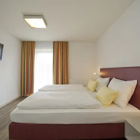 Gasthof Lanzer 3*